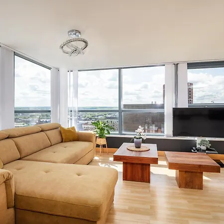 Luxury Penthouse - 2br & 2 Baths Apartment Leeds (West Yorkshire)